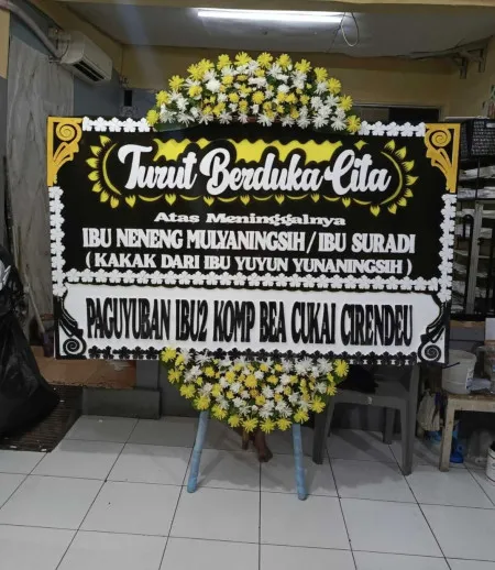 Papan Bunga Duka Tugu Selatan