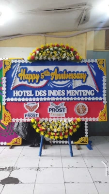 Papan Bunga di Tugu Selatan
